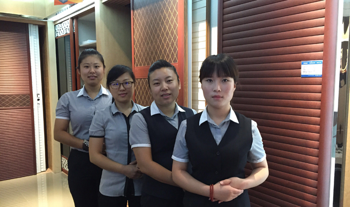 丽泽居然之家店